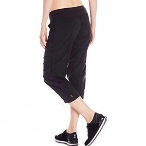 LUCY Get Going Capri Black Small A21